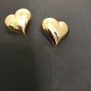 Ladies Heart shaped 1" Costume Gold Earrings